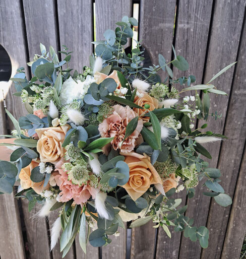 Rosenstube Seewalchen Hochzeitsfloristik