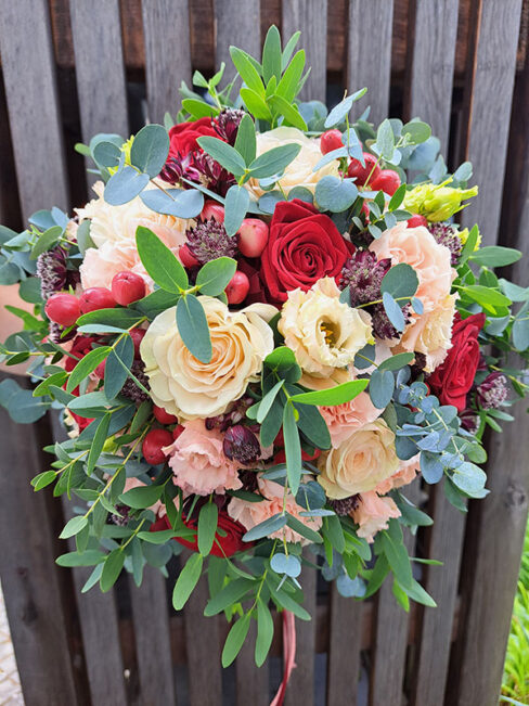 Rosenstube Seewalchen Hochzeitsfloristik