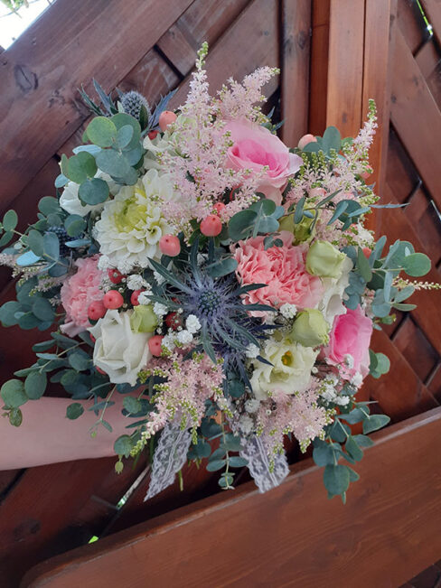 Rosenstube Seewalchen Hochzeitsfloristik