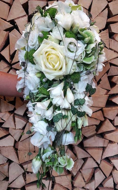 Rosenstube Seewalchen Hochzeitsfloristik