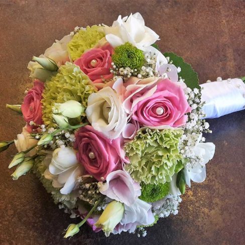 Rosenstube Seewalchen Hochzeitsfloristik