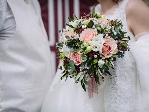Rosenstube Seewalchen Hochzeitsfloristik