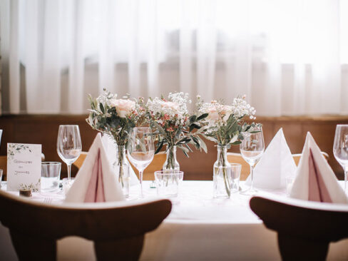 Rosenstube Seewalchen Hochzeitsfloristik