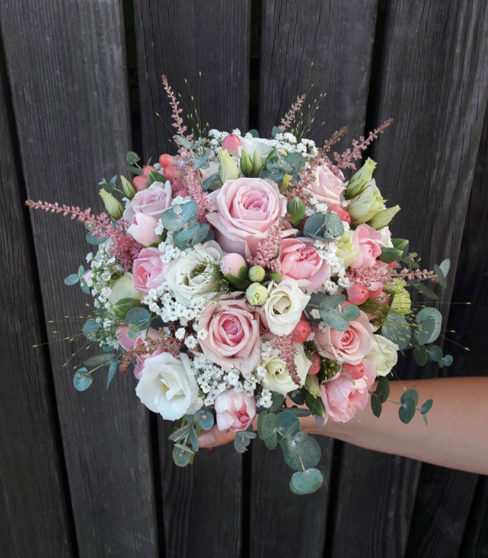 Rosenstube Seewalchen Hochzeitsfloristik