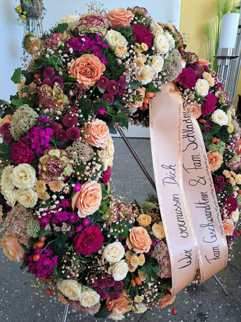 Rosenstube Seewalchen Trauerfloristik