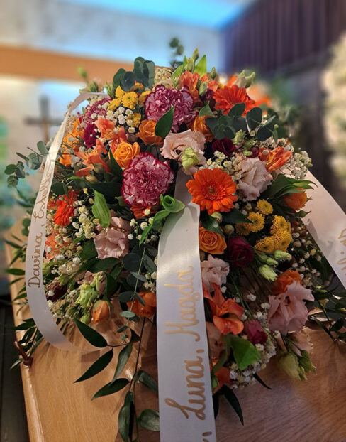 Rosenstube Seewalchen Trauerfloristik