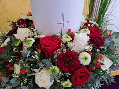 Rosenstube Seewalchen Trauerfloristik