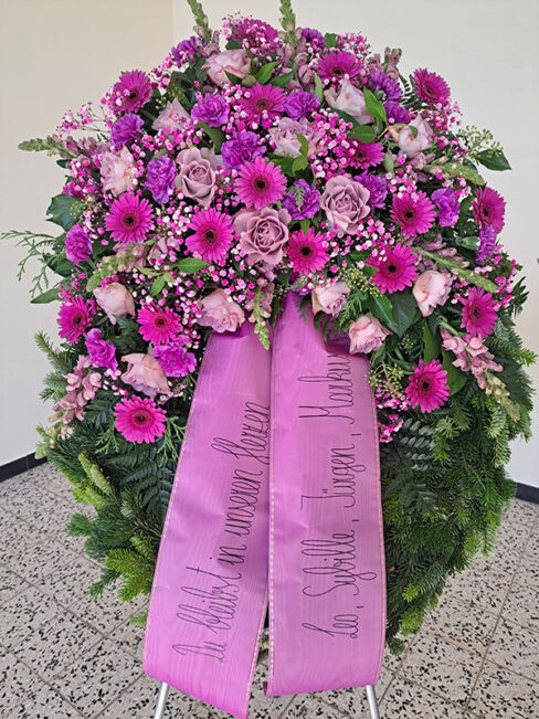 Rosenstube Seewalchen Trauerfloristik