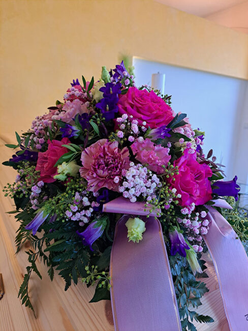 Rosenstube Seewalchen Trauerfloristik