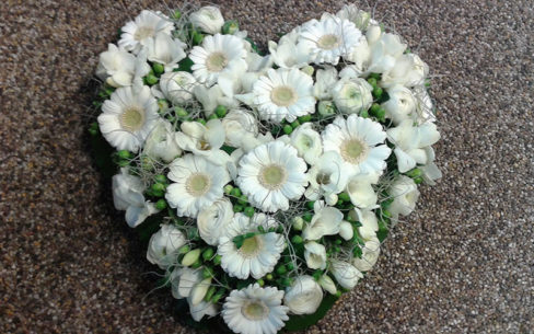 Rosenstube Seewalchen Trauerfloristik