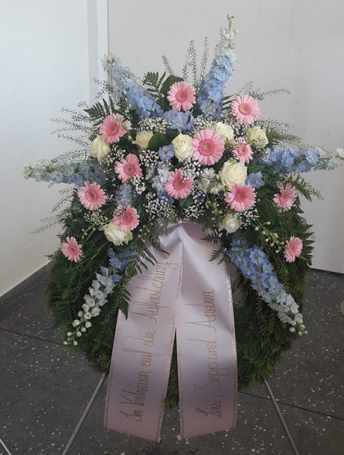 Rosenstube Seewalchen Trauerfloristik