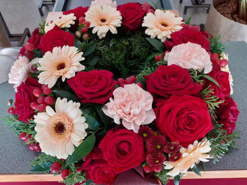 Rosenstube Seewalchen Trauerfloristik