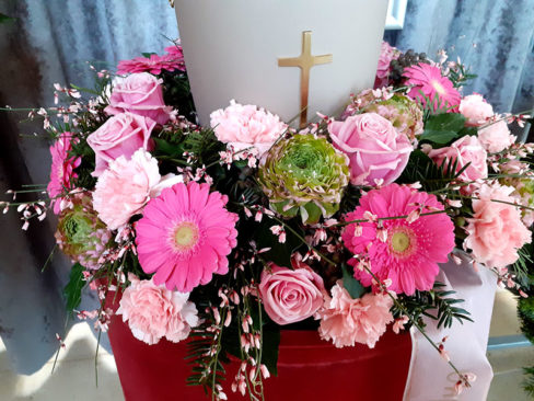 Rosenstube Seewalchen Trauerfloristik