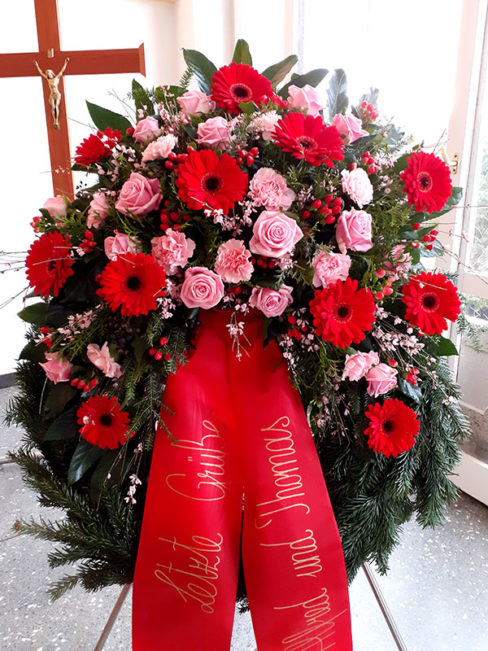 Rosenstube Seewalchen Trauerfloristik