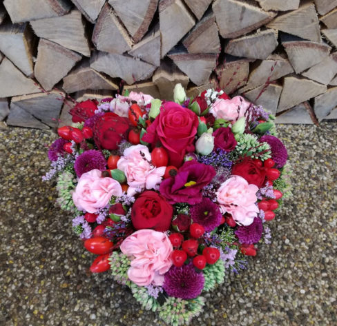 Rosenstube Seewalchen Trauerfloristik