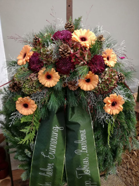 Rosenstube Seewalchen Trauerfloristik