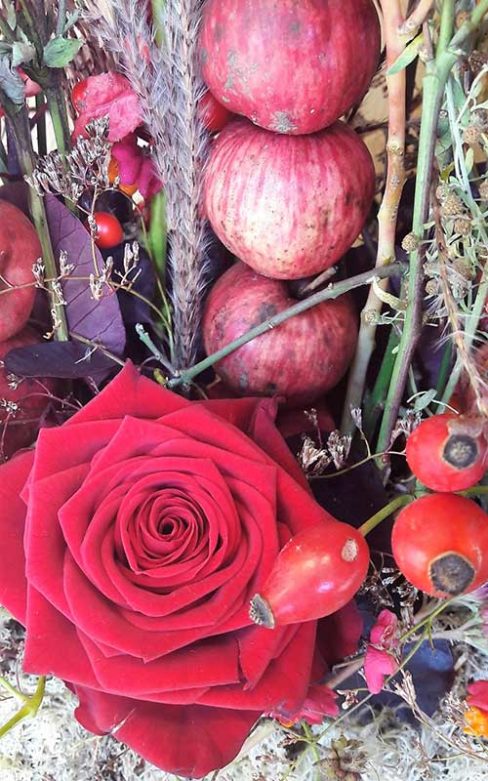 Rosenstube Seewalchen Blumenarrangement