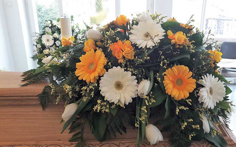 Rosenstube Seewalchen Trauerfloristik