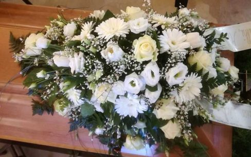 Rosenstube Seewalchen Trauerfloristik