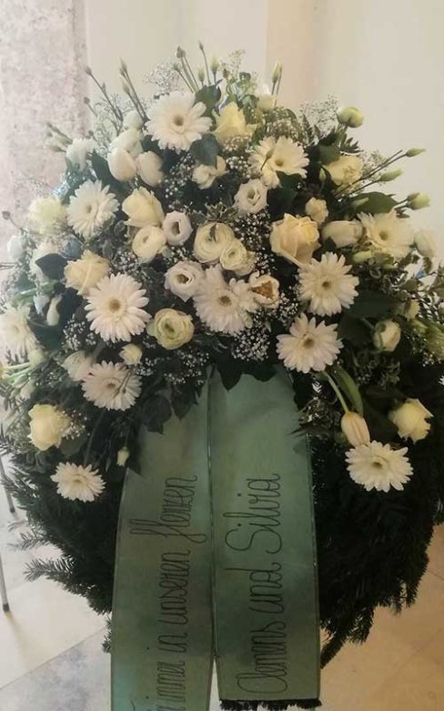 Rosenstube Seewalchen Trauerfloristik